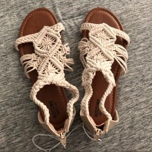 Mossimo Macrame Crochet Boho Gladiator Sandals